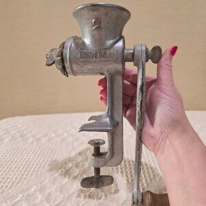 Vintage Universal No 2 Meat Grinder Food Chopper Manual Hand Crank USA Cast Iron